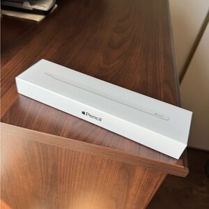 Apple Pencil in White